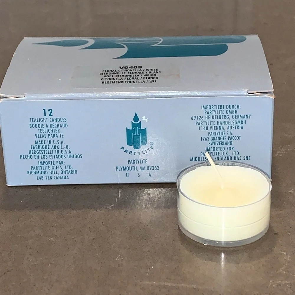 NiB Qty 12 PartyLite Floral Citronella Tealight Candles V0409 - Picture 3 of 4
